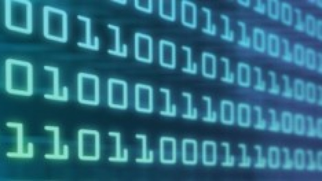 I dati degli utenti WhatsApp fanno gola a Facebook