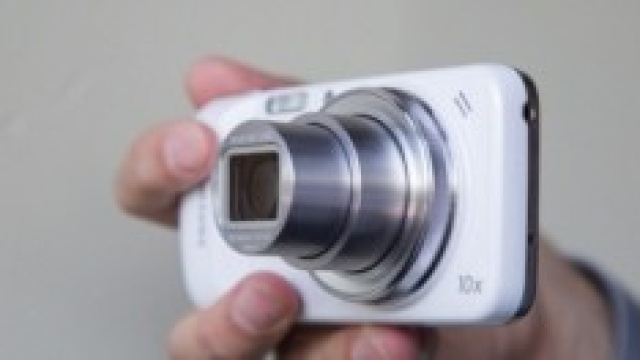 Samsung Galaxy Zoom series