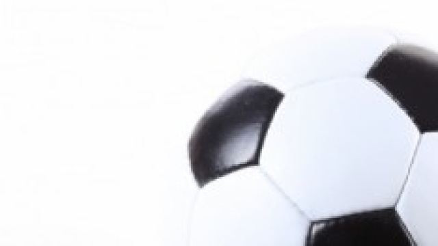 Calcio d'inizio alle ore 21.00