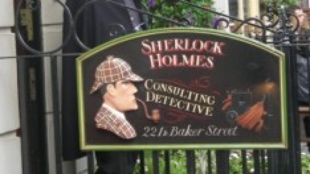 Sherlock Holmes era italiano?
