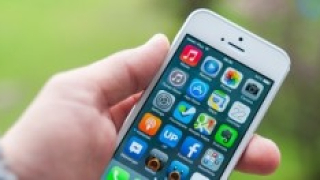 iPhone 5S, 5C e 5 a prezzo ribassato