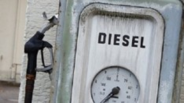 Prezzi benzina e diesel oggi