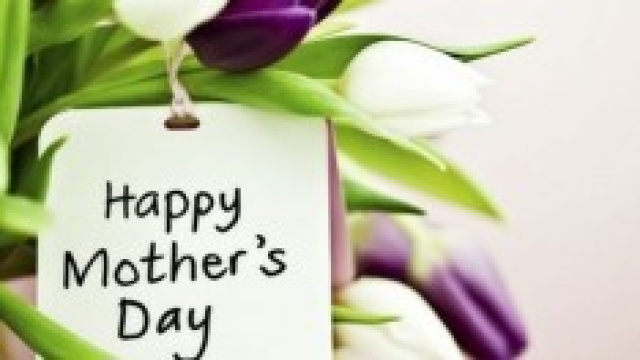 Festa della Mamma 2014: ecco la data