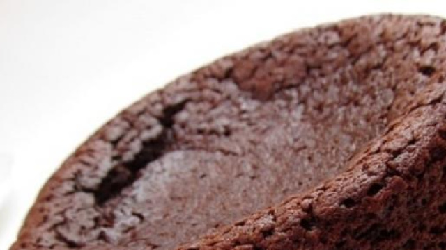 Torta al cioccolato senza farina: la ricetta