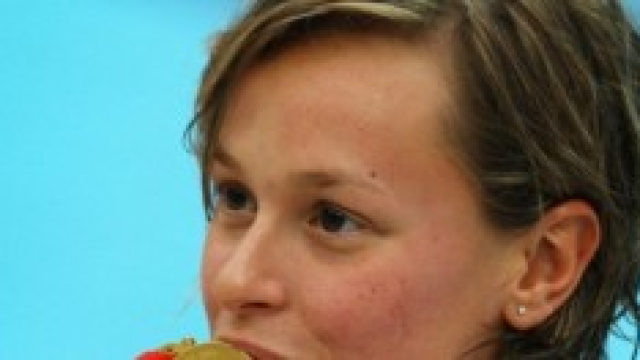 Federica Pellegrini annuncia ritiro nel 2016