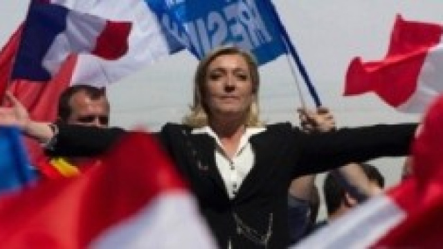 Da Marie Le Pen, braccia aperte a Grillo
