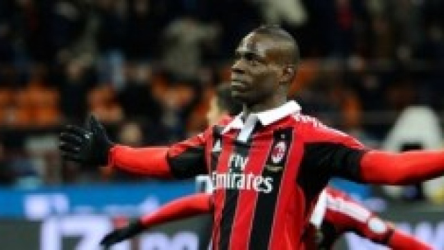 Balotelli, autore del 2 gol rossonero