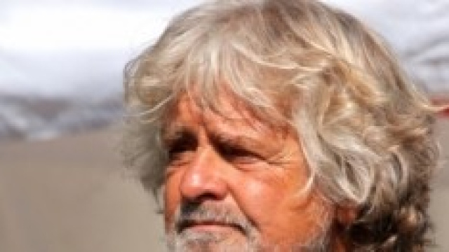beppe grillo condannato a 4 mesi