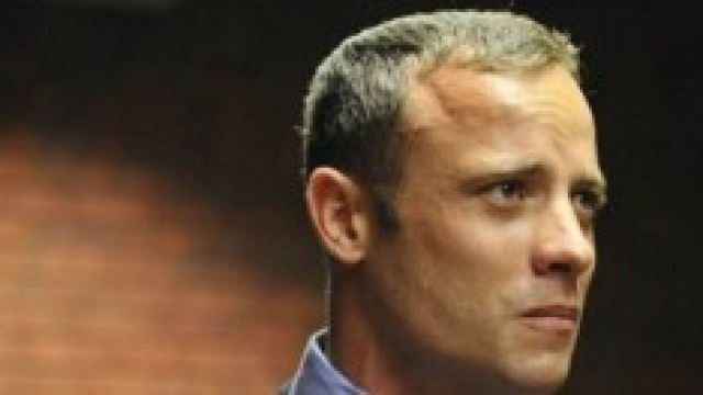 Pistorius accusato di aver ucciso la fidanzata 