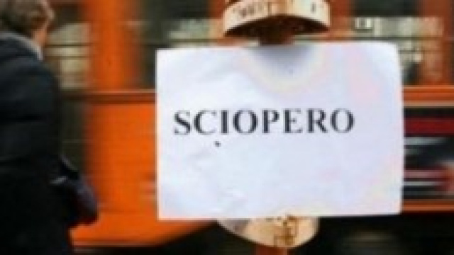 Sciopero mezzi pubblici, scuole e aerei ad Aprile