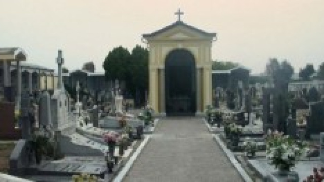 Imprenditore ucciso nel Cimitero di Napoli