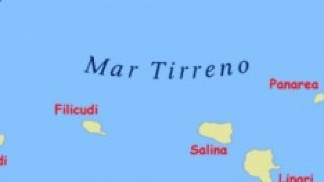 Lipari e altre otto isole delle eolie