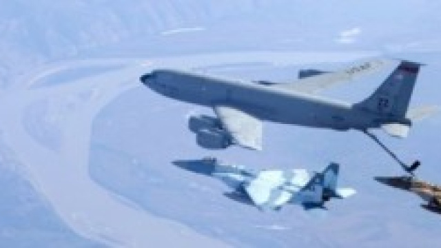 Stati Uniti inviano aerei da combattimento F15 