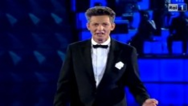 Fiorello protagonista dello spot Wind