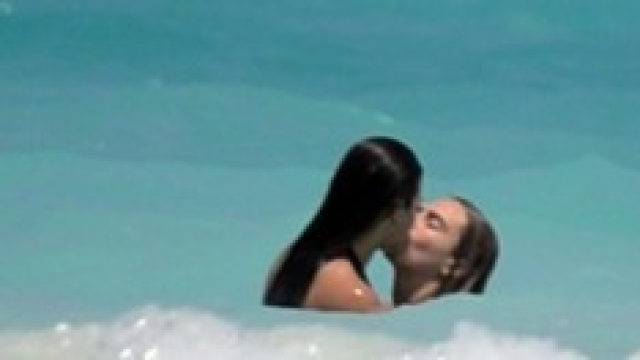 Michelle Rodriguez e Cara Delevingne: baci saffici