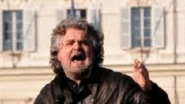 Grillo urla il bluff di Renzi