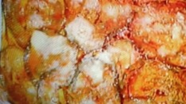 Lasagna di melanzane con cotto e pomodoro