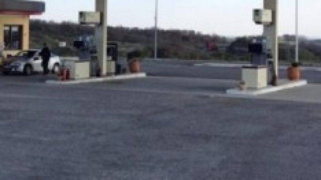 Leggero rialzo per benzina e diesel