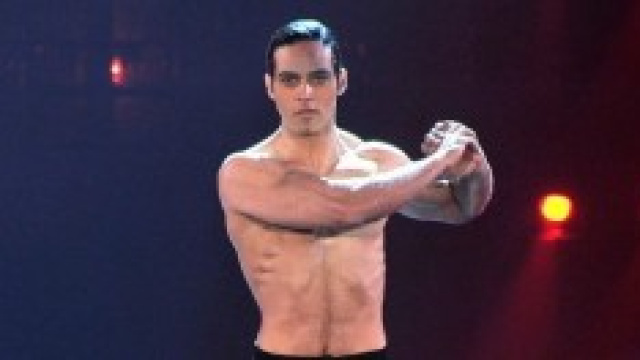 Oscurata la pagina Facebook di Gabriel Garko