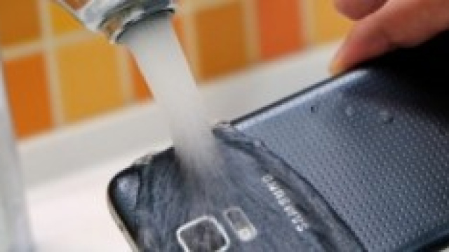 Il Samsung Galaxy S5 messo alla prova