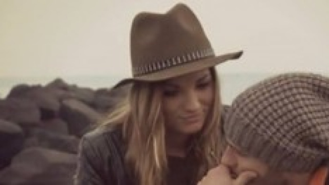 Uomini e Donne:Tommaso e Flavia guerra su facebook