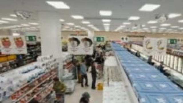 Lavoro assunzioni supermercati Esselunga Pam Lidl