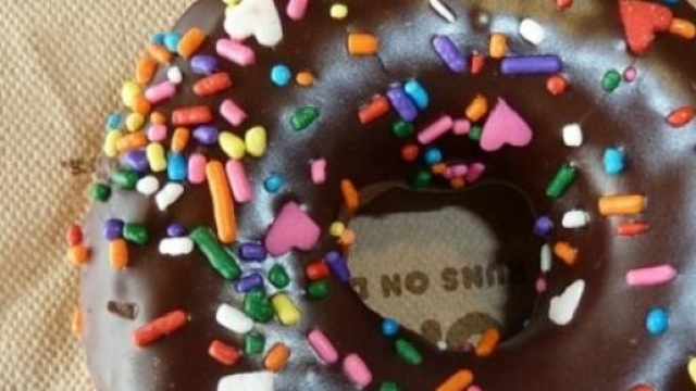 Ciambella al cioccolato per la Festa della Mamma