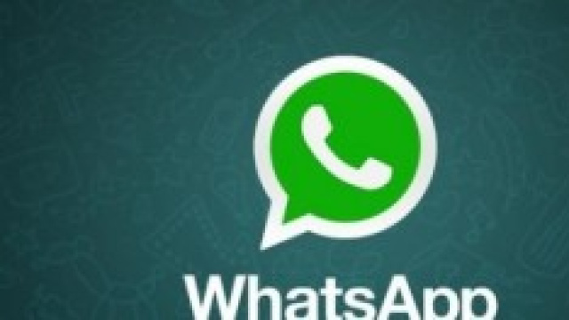 Record messaggi e blocco per WhatApp il 2 aprile.