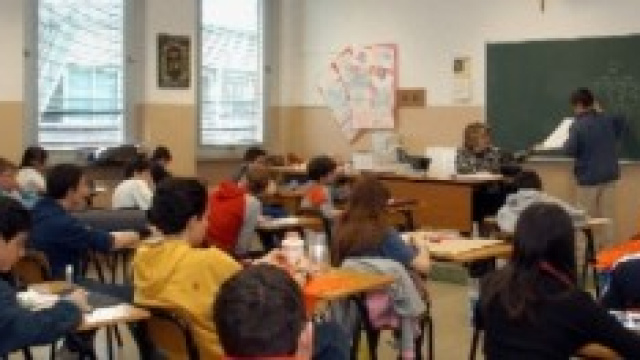 Certificato antipedofilia anche nelle scuole