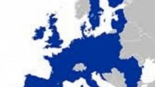 Berlusconi sotto il 20 Renzi sopra il 30