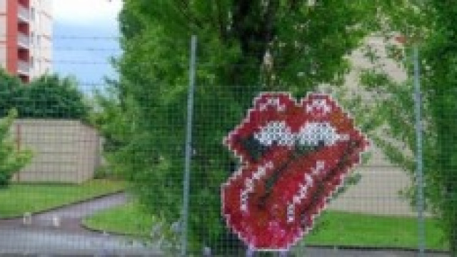 Un'opera di Urban cross Stitch.