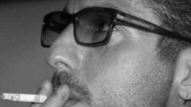 Lele Mora confessa l'amore per Corona