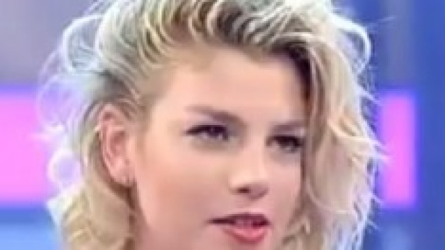 Emma Marrone e le dichiarazioni su Suor Cristina. 
