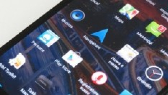 Lo smartphone Komu K5 Octa +