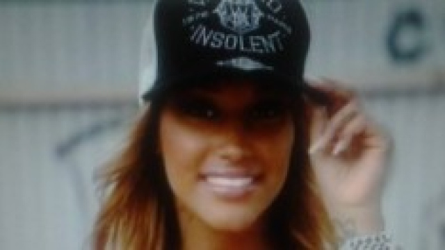 Fanny Neguesha si dichiara single su Instagram