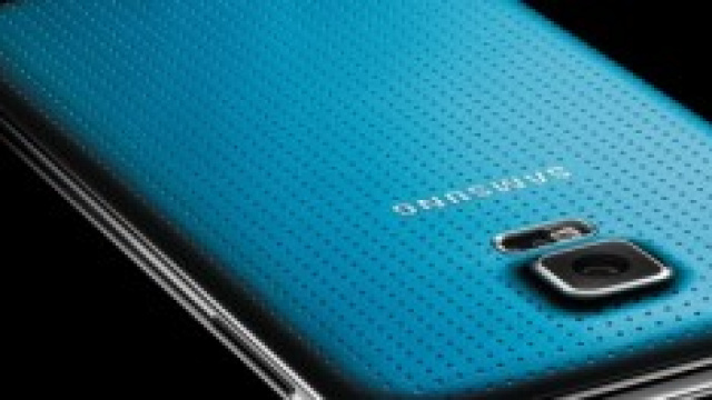 Samsung galaxy s5 (electric blue)