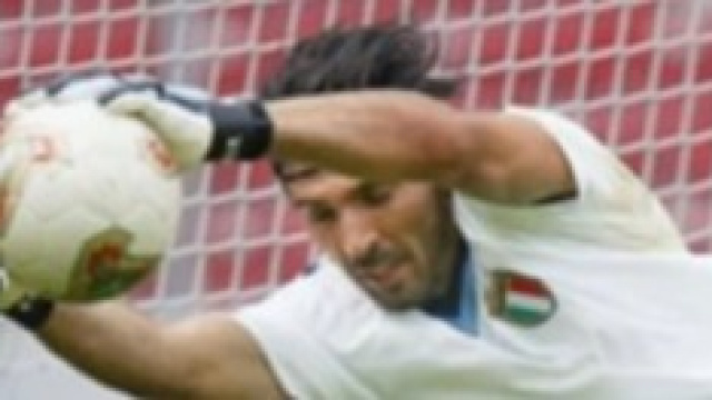 Gigi Buffon si separa da Alena ma la elogia