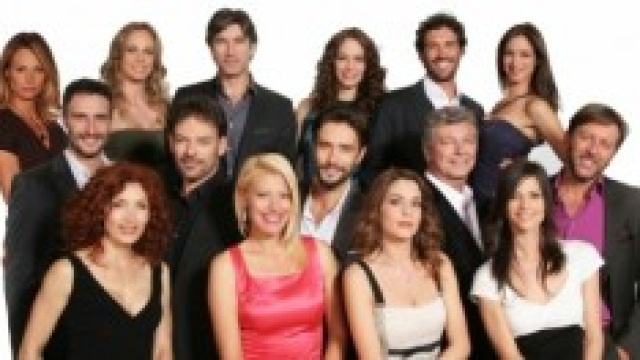 Il cast della soap 'Centovetrine'