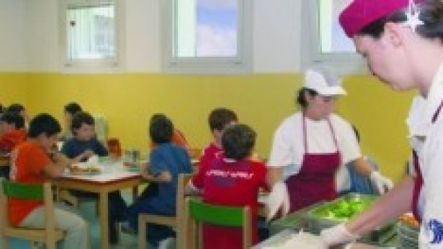 Una comune mensa scolastica