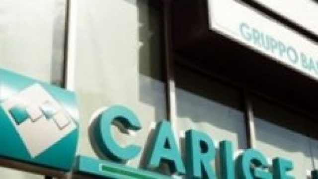 In manette gli ex vertici della Carige.