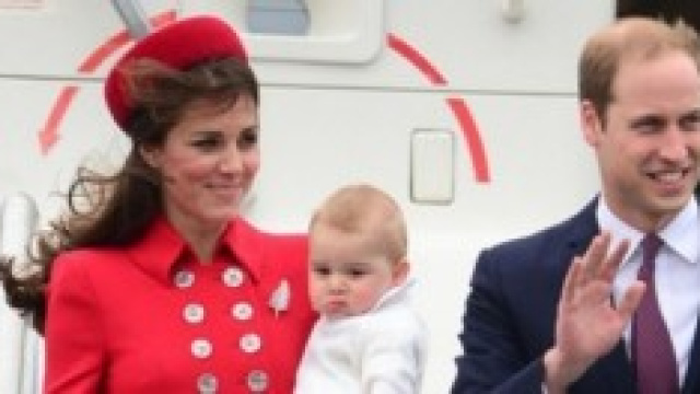 Kate, William e George al loro arrivo in Australia
