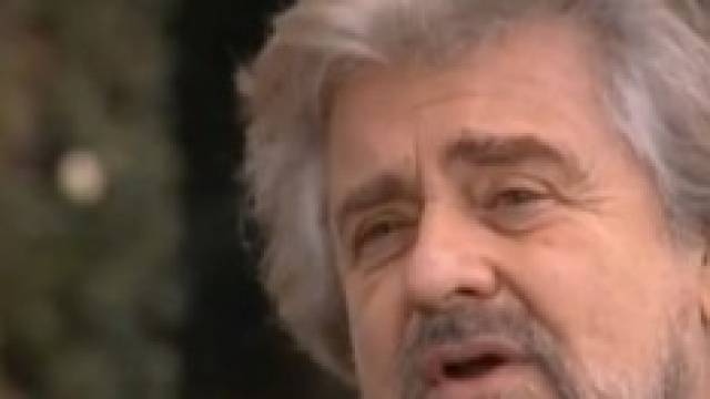 Beppe Grillo streaming live da Roma oggi