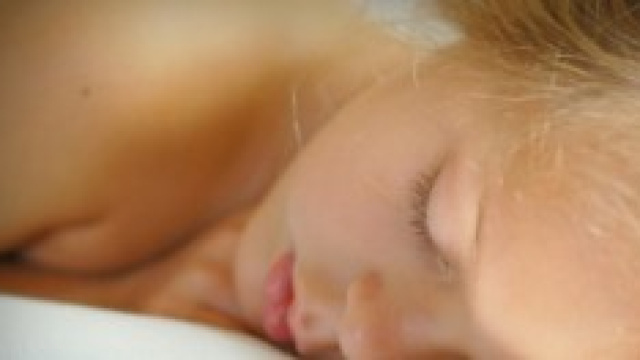 Dormire insieme abbracciati