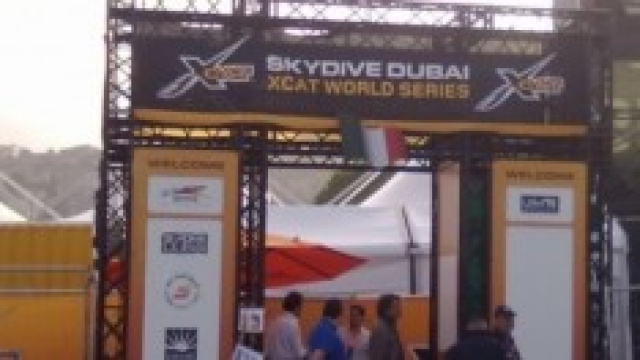 Ingresso nello stand dello Skydive Dubai