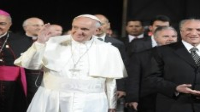 Papa Francesco incontra BartolomeoI Santo Sepolcro