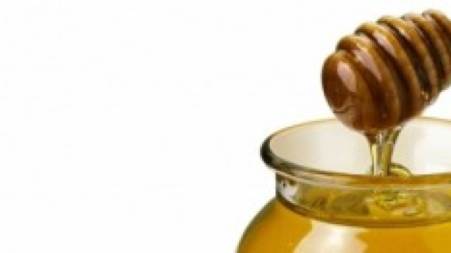 gli effetti benefici del miele
