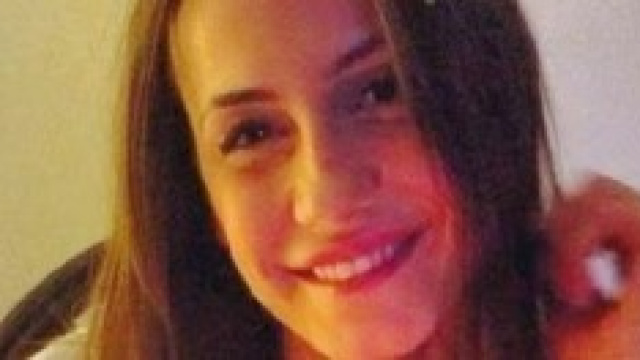 Uomini e Donne: Anna Munaf&ograve; parla di Emanuele