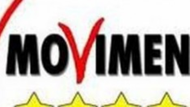 Il dolore del giovane Alessandro Di Battista M5S 