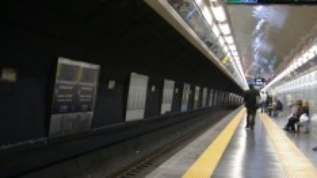 Un'immagine della metro di Napoli