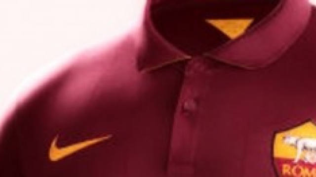 Nuova maglia Nike della Roma